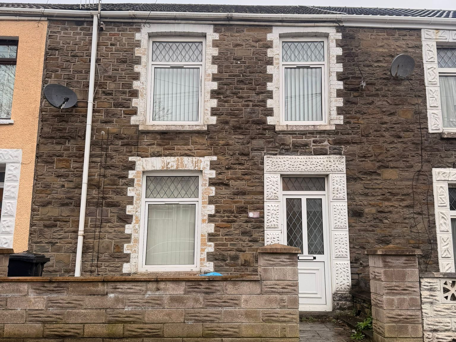 28 Llantwit Road, Neath