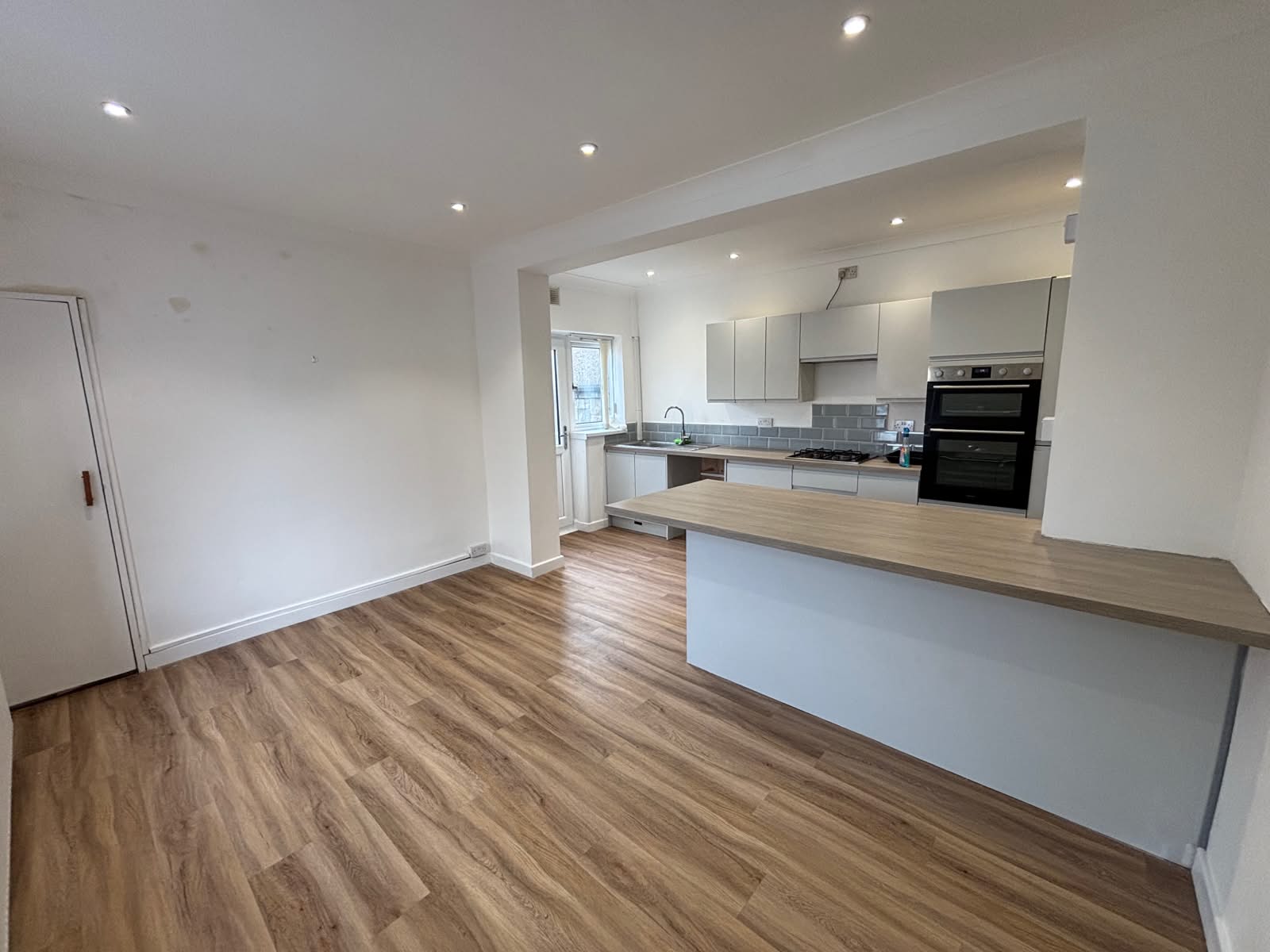 Robert Street, Manselton, Swansea